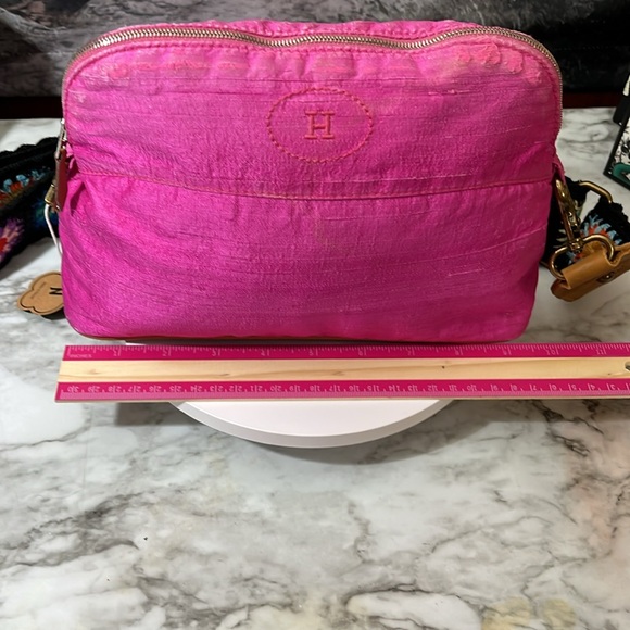 Hermès Vintage PINK Silk Clutch Crossbody Bag. RUBBING ON SILK ALONG THE ZIPPER - Picture 16 of 16